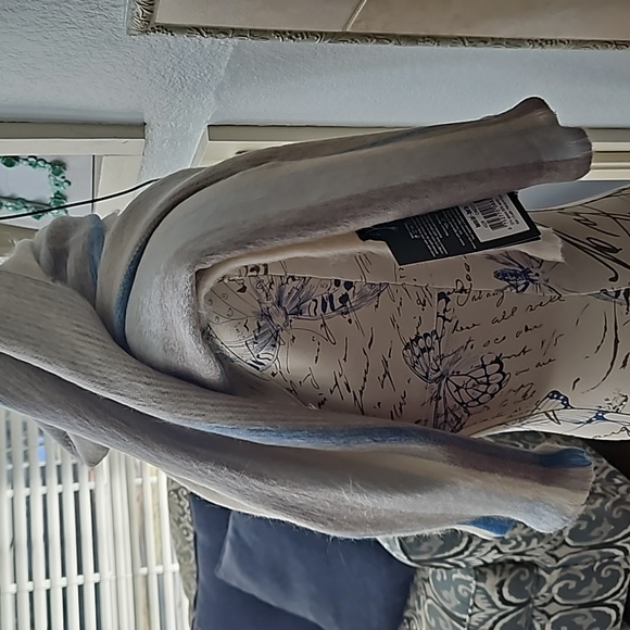 Alpaca blend Pokoloko Scarf NWT - Picture 2 of 7